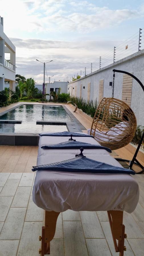 Villa Bolati, Avec Piscine, Jacuzzi, Jardin Et Vue Bonoua Buitenkant foto